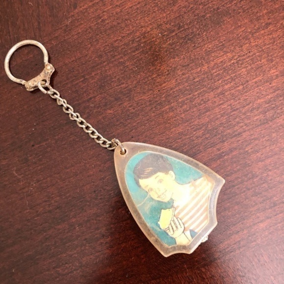 Vintage Jewelry - Vintage Astro Keychain